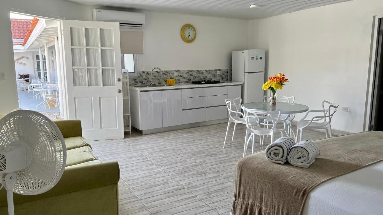 Villa Tu Casita En Aruba à Palm Beach Extérieur photo